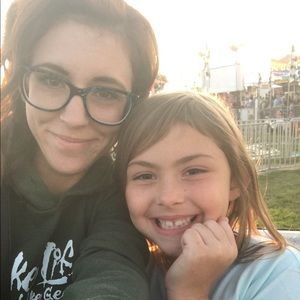 Meet your Posher, Amber